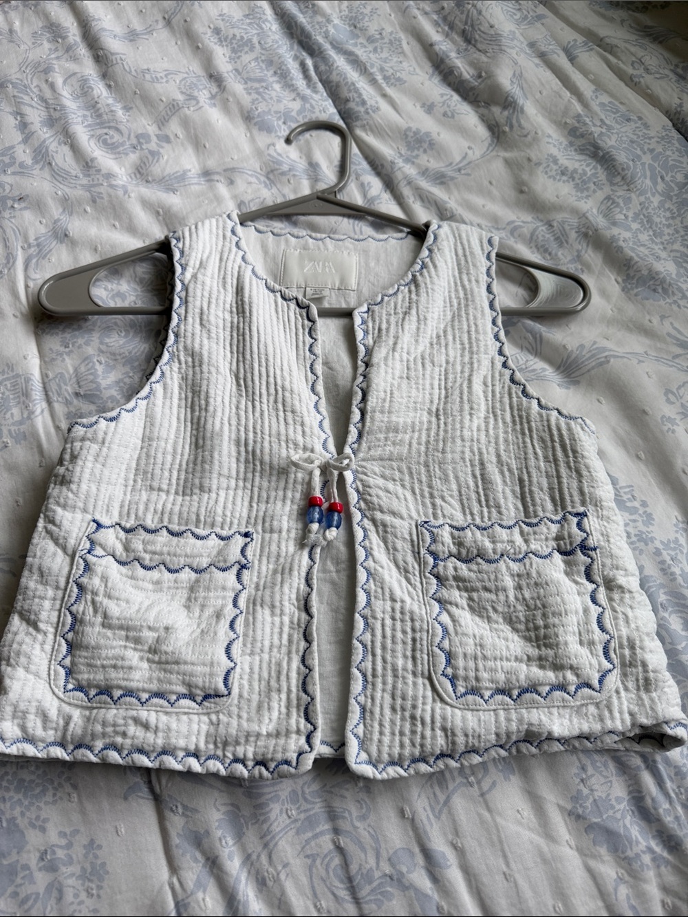 Zara Kids White Quilted Vest with Blue Trim